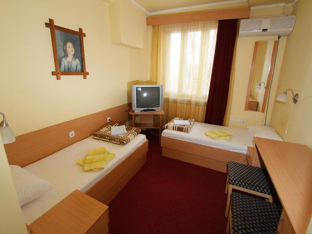 Aleksander A Inn Subotica Room photo